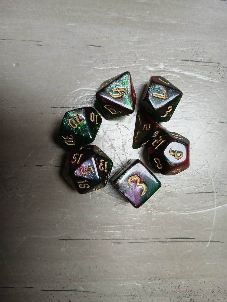 Red/Green Shimmer w/Gold RPG Dice