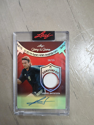 SK-GB1 Gabriel Batistuta Signature Kit Card 14/15 w/Silver Foiling, Autograph and Game Play Jersey Swatch - Leaf Glory of the Game 2026
