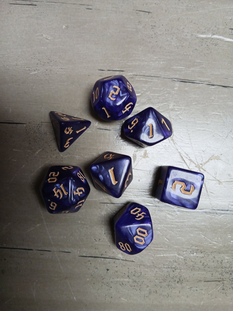 Purple Marble w/Gold RPG Dice
